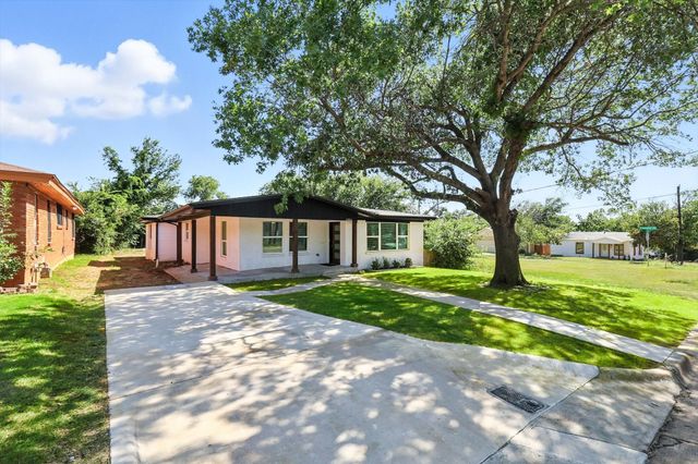 4804 Avenue G, Fort Worth, TX 76105