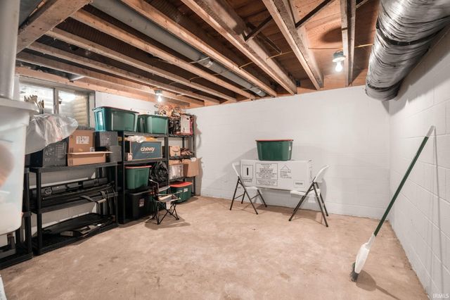 7634 N 300 W, West Lafayette, IN 47906