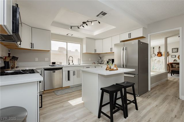 5235 Sunnywood Drive, Las Vegas, NV 89120