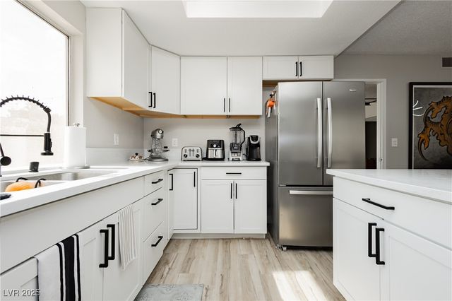 5235 Sunnywood Drive, Las Vegas, NV 89120