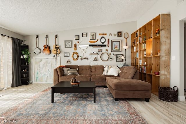 5235 Sunnywood Drive, Las Vegas, NV 89120