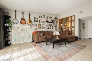 5235 Sunnywood Drive, Las Vegas, NV 89120