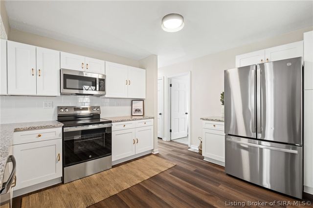 511 N Taggart Avenue, Clarksville, IN 47129