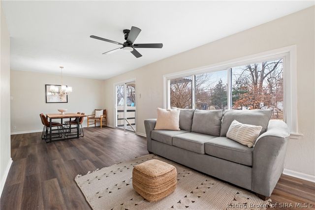 511 N Taggart Avenue, Clarksville, IN 47129