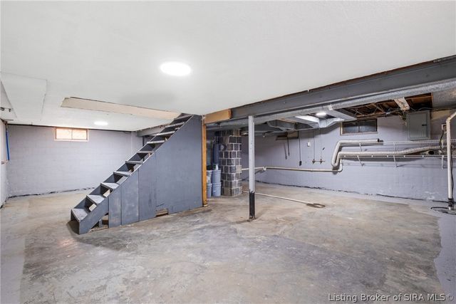 511 N Taggart Avenue, Clarksville, IN 47129