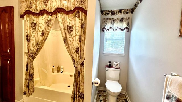 9124 Highway 20, Summertown, TN 38483