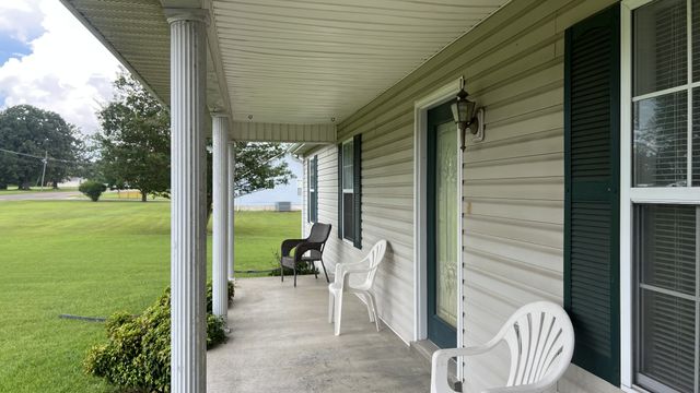 9124 Highway 20, Summertown, TN 38483