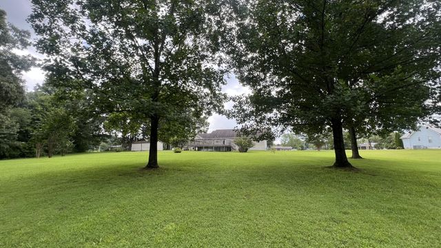 9124 Highway 20, Summertown, TN 38483
