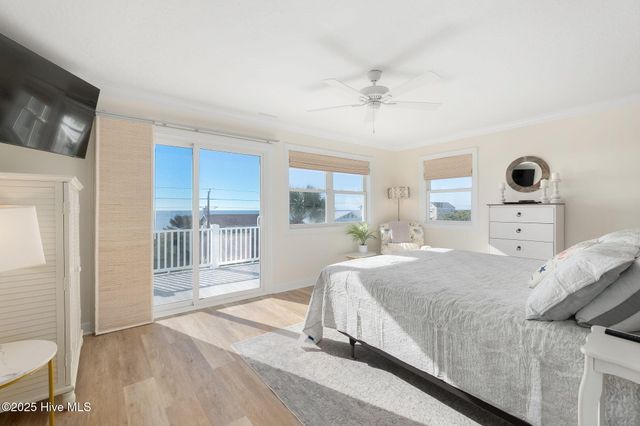 1606 Ocean Drive, Emerald Isle, NC 28594