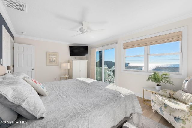 1606 Ocean Drive, Emerald Isle, NC 28594