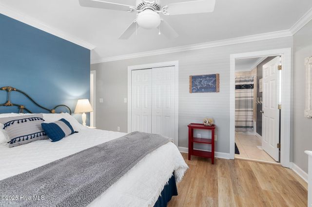 1606 Ocean Drive, Emerald Isle, NC 28594