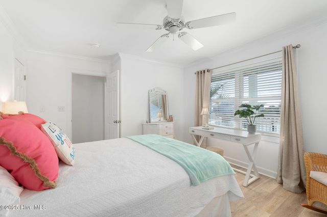 1606 Ocean Drive, Emerald Isle, NC 28594