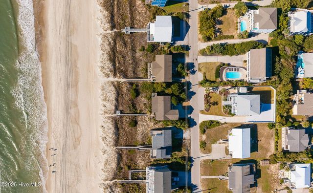 1606 Ocean Drive, Emerald Isle, NC 28594