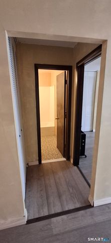 45 Stevens Street 3L, Bridgeport, CT 06606