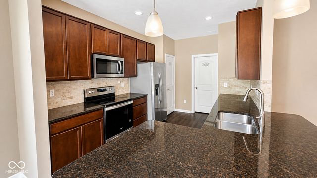 1956 Cobbett, Avon, IN 46123