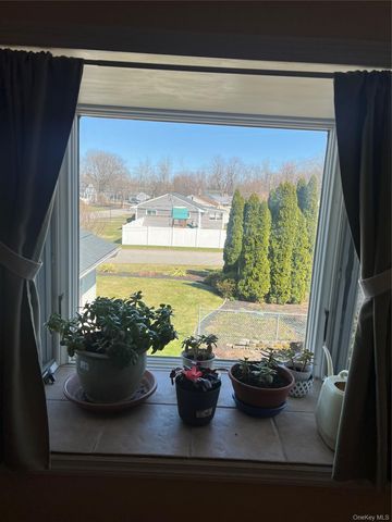 7 Pulaski Road 7, Fishkill, NY 12524
