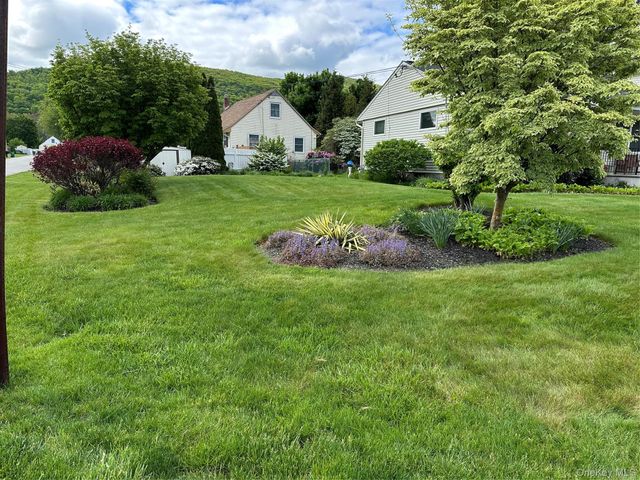 7 Pulaski Road 7, Fishkill, NY 12524