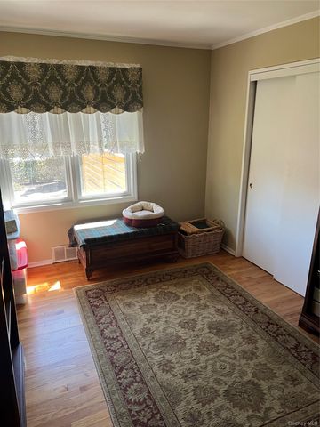 7 Pulaski Road 7, Fishkill, NY 12524