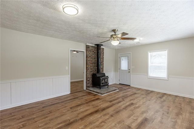1597 Bennett Road, Grayson, GA 30017