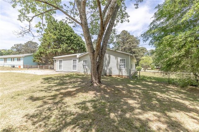 1597 Bennett Road, Grayson, GA 30017