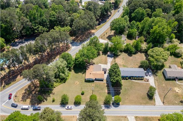 1597 Bennett Road, Grayson, GA 30017
