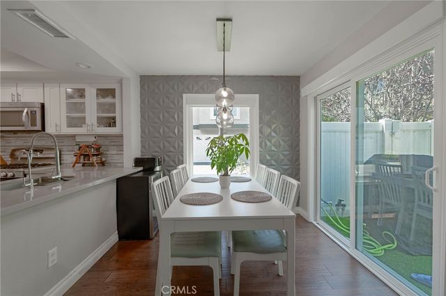 543 Victoria M, Costa Mesa, CA 92627
