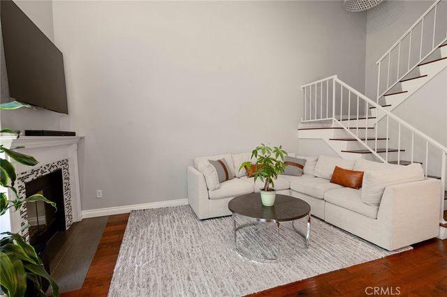 543 Victoria M, Costa Mesa, CA 92627
