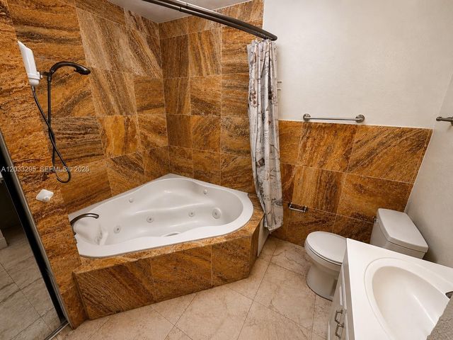 17215 SW 112 Court II2543, Miami, FL 33157