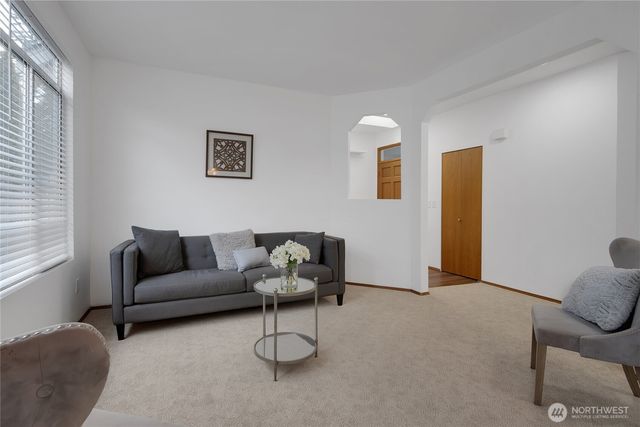 27027 190th Avenue SE, Covington, WA 98042