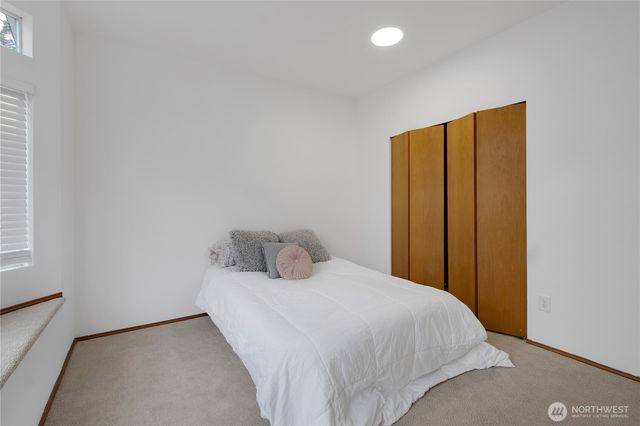 27027 190th Avenue SE, Covington, WA 98042