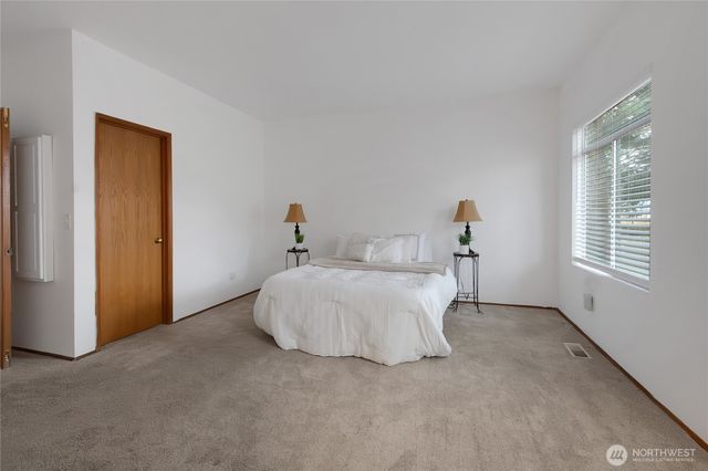 27027 190th Avenue SE, Covington, WA 98042