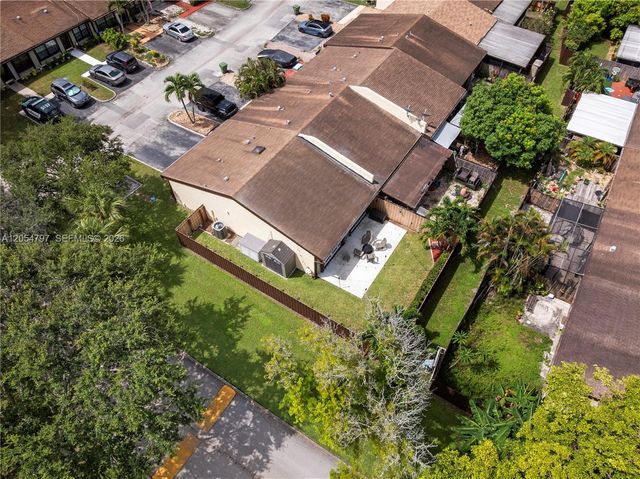 10301 Jasmine Court, Pembroke Pines, FL 33026