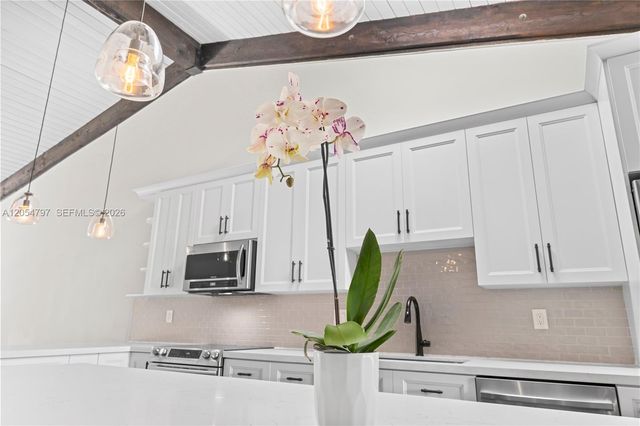 10301 Jasmine Court, Pembroke Pines, FL 33026