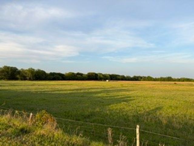 695 County Road 416 Road, Comanche, TX 76442