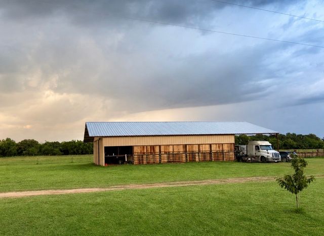 695 County Road 416 Road, Comanche, TX 76442