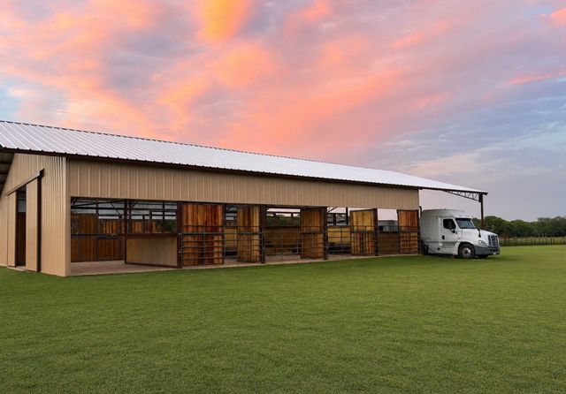 695 County Road 416 Road, Comanche, TX 76442