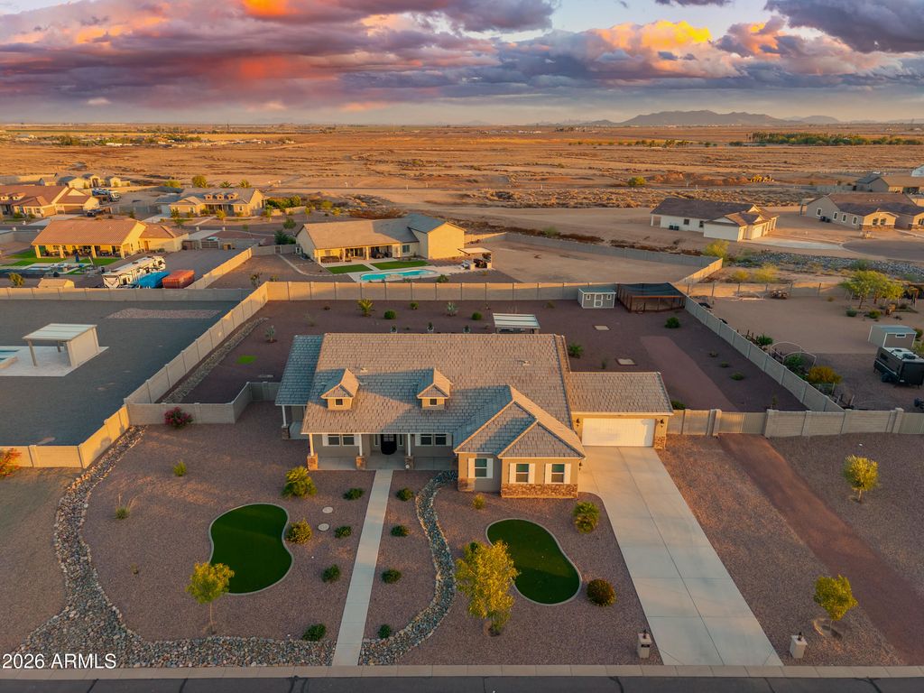 9037 W GARNET MOUNTAIN Drive, Casa Grande, AZ 85194 — photo 4