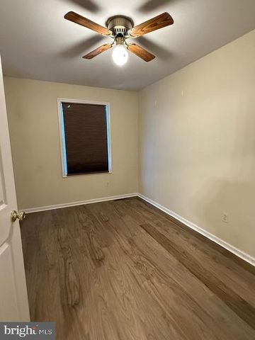 326 LINCOLN AVE, Harrisburg, PA 17111