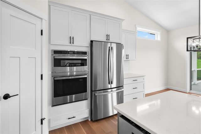 5695 Elmgrove Avenue, Richland, MI 49083