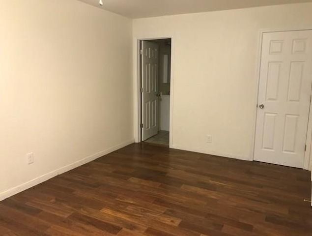 6235 Sherwood Drive, Houston, TX 77021