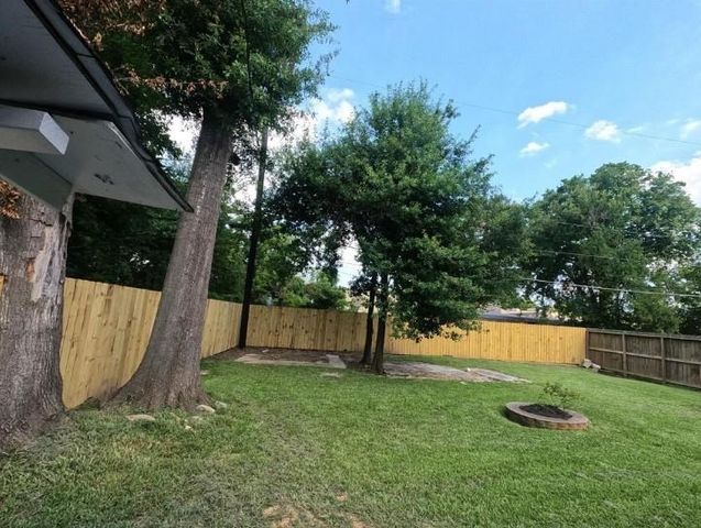 6235 Sherwood Drive, Houston, TX 77021