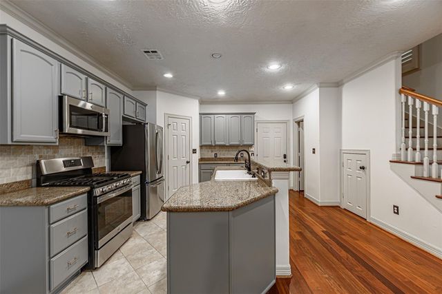 1324 Prince Street, Houston, TX 77008