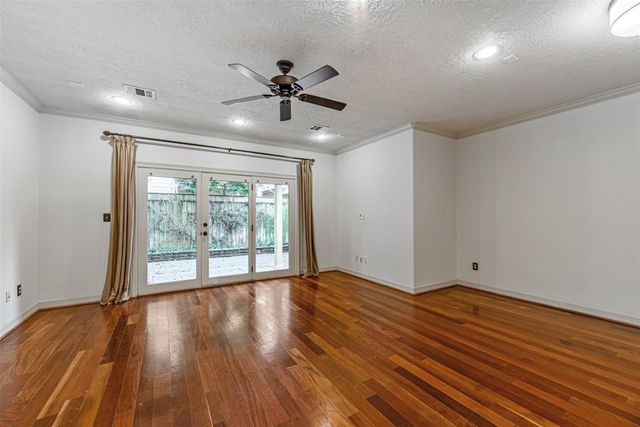 1324 Prince Street, Houston, TX 77008