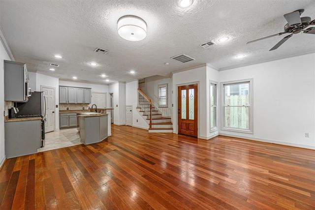 1324 Prince Street, Houston, TX 77008