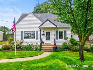 860 40th Street Sw, City Of Wyoming, MI 49509