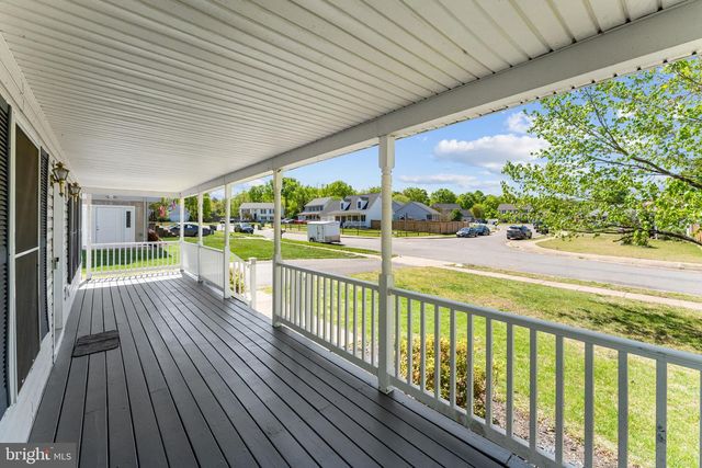 6973 JUSTIN CT E, Remington, VA 22734