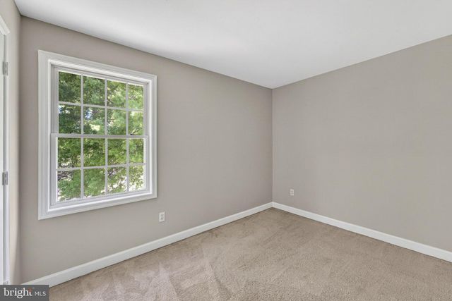 6973 JUSTIN CT E, Remington, VA 22734