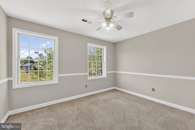 6973 JUSTIN CT E, Remington, VA 22734