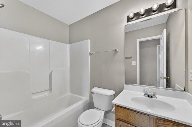 6973 JUSTIN CT E, Remington, VA 22734