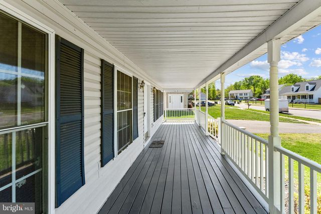 6973 JUSTIN CT E, Remington, VA 22734
